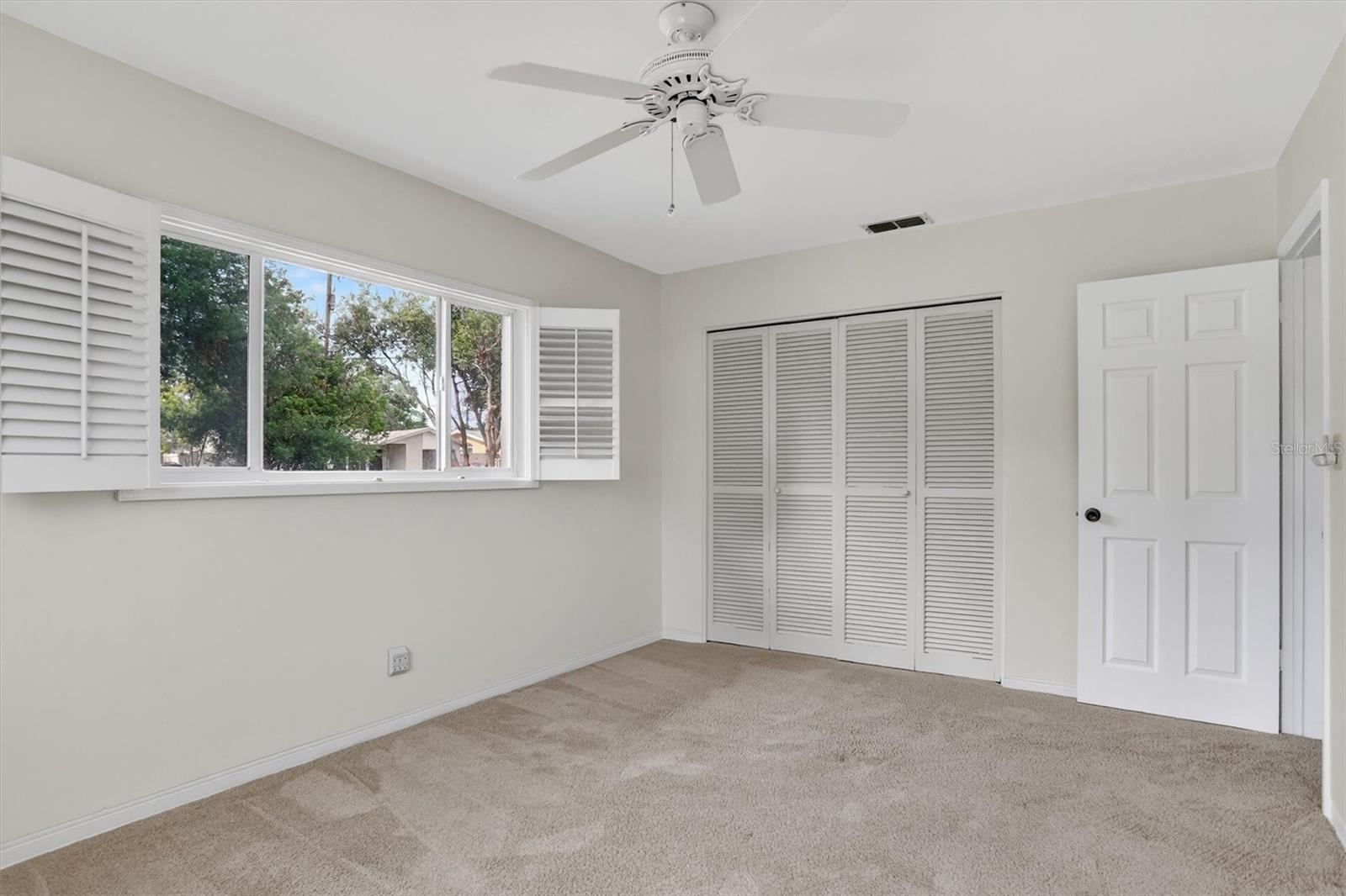 Image 16 of 25 For 2033 Timber Lane