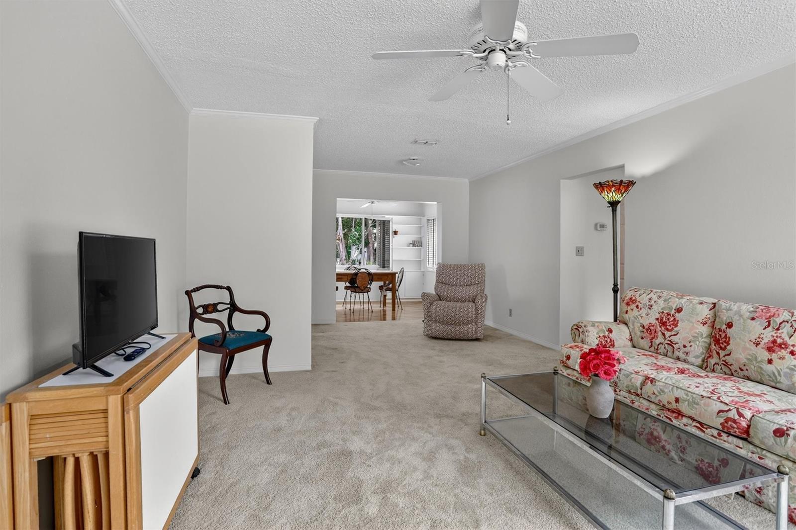Image 5 of 25 For 2033 Timber Lane
