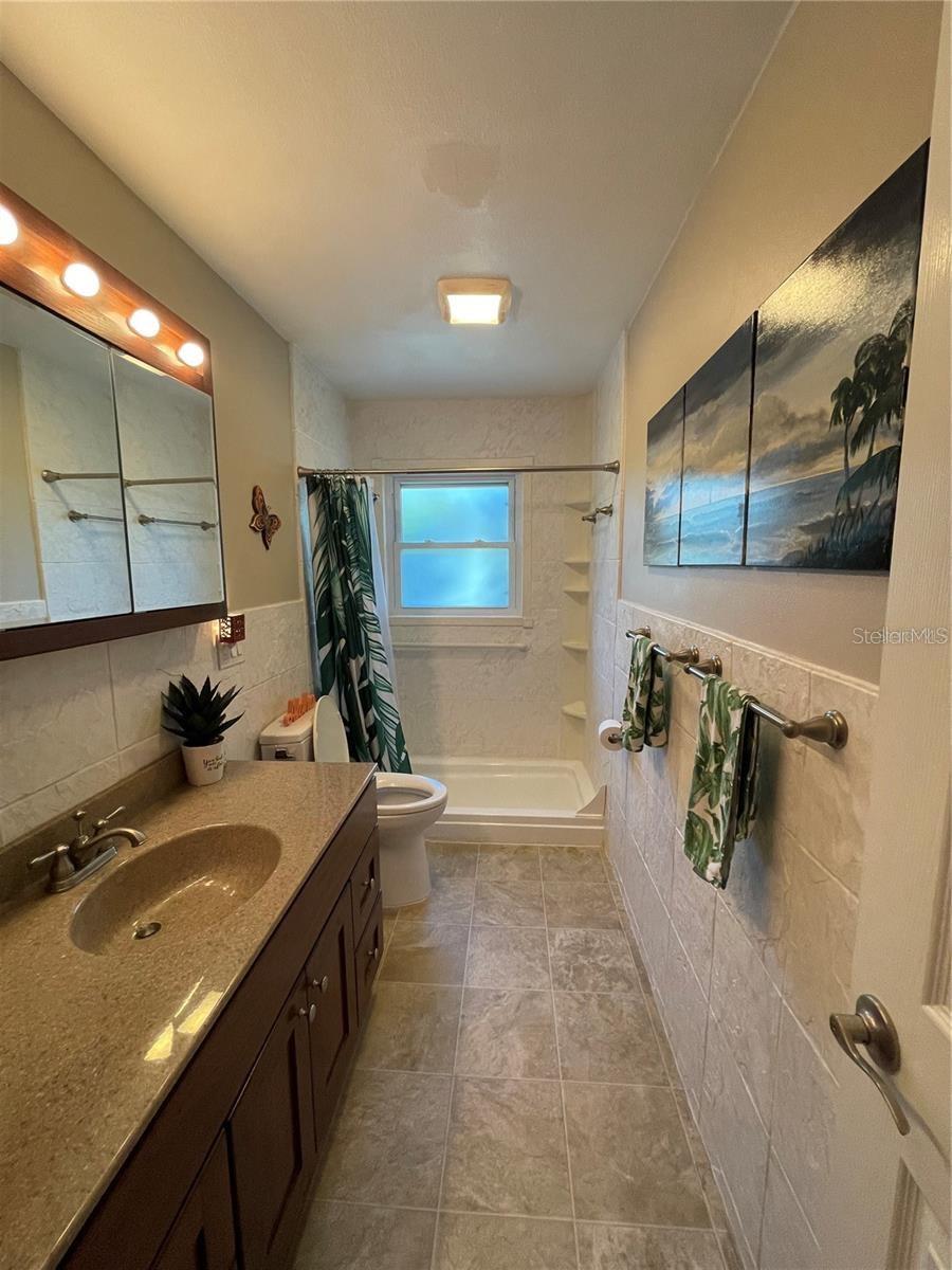 Image 13 of 19 For 3220 9th Avenue N