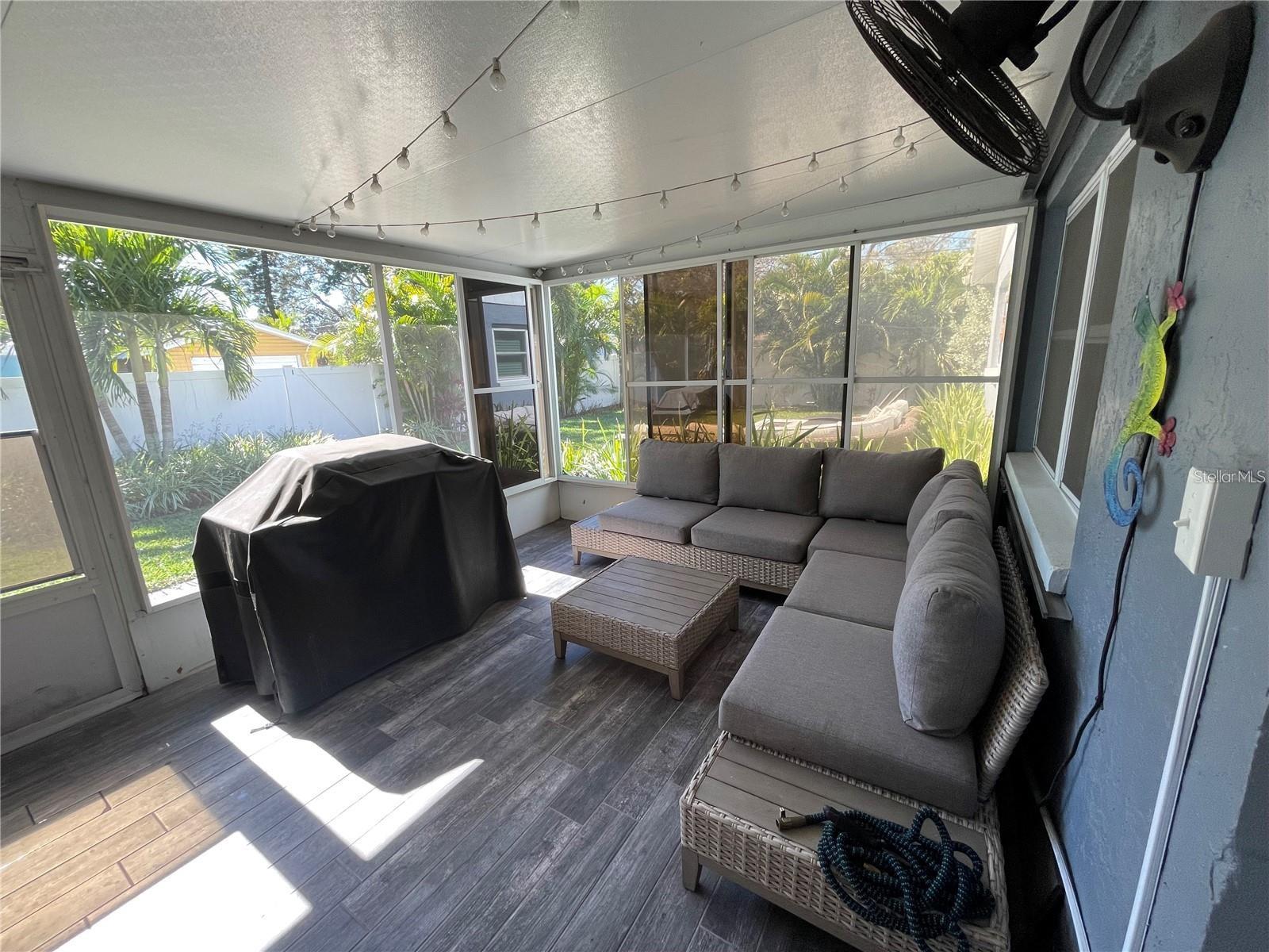 Image 15 of 19 For 3220 9th Avenue N