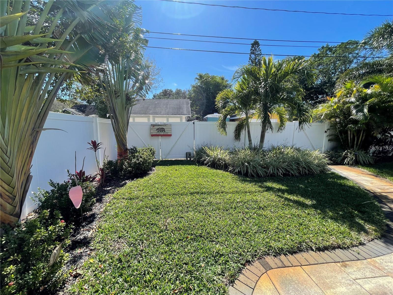 Image 17 of 19 For 3220 9th Avenue N