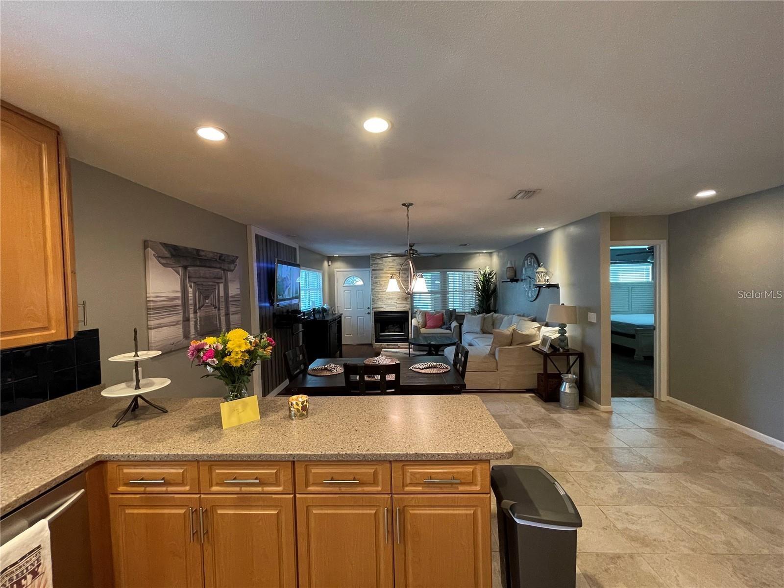 Image 3 of 19 For 3220 9th Avenue N