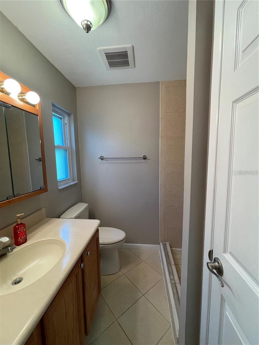 Image 9 of 19 For 3220 9th Avenue N
