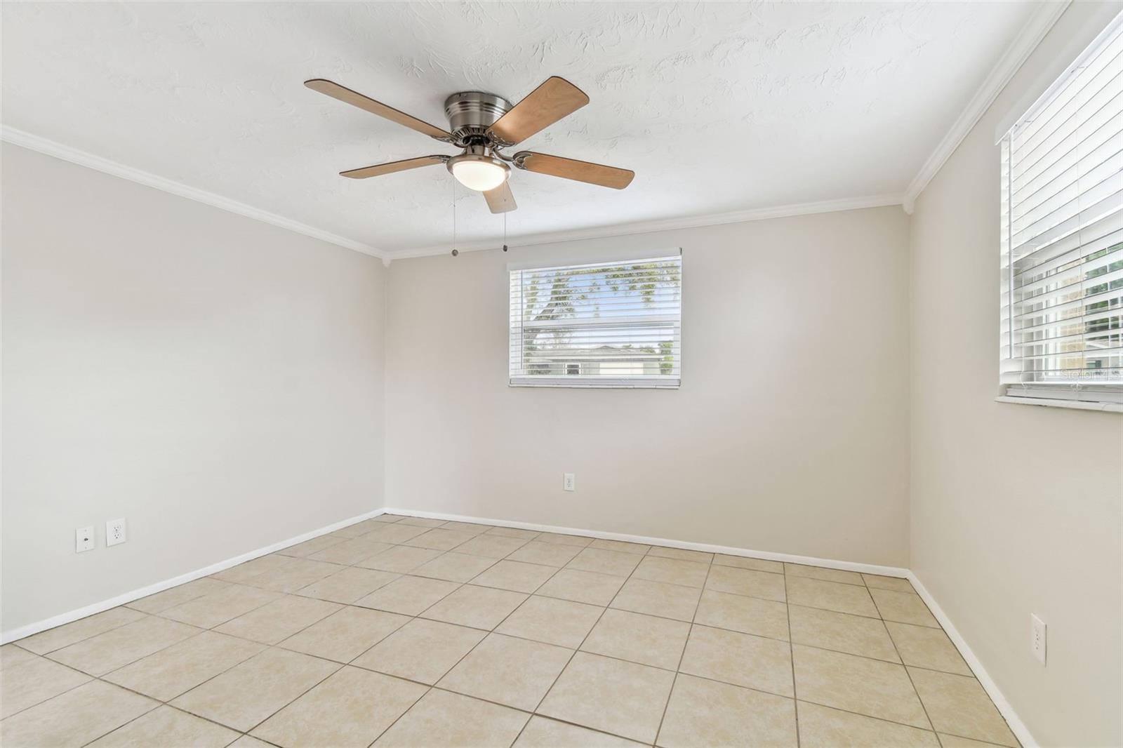 Image 15 of 56 For 4541 Daphne Street