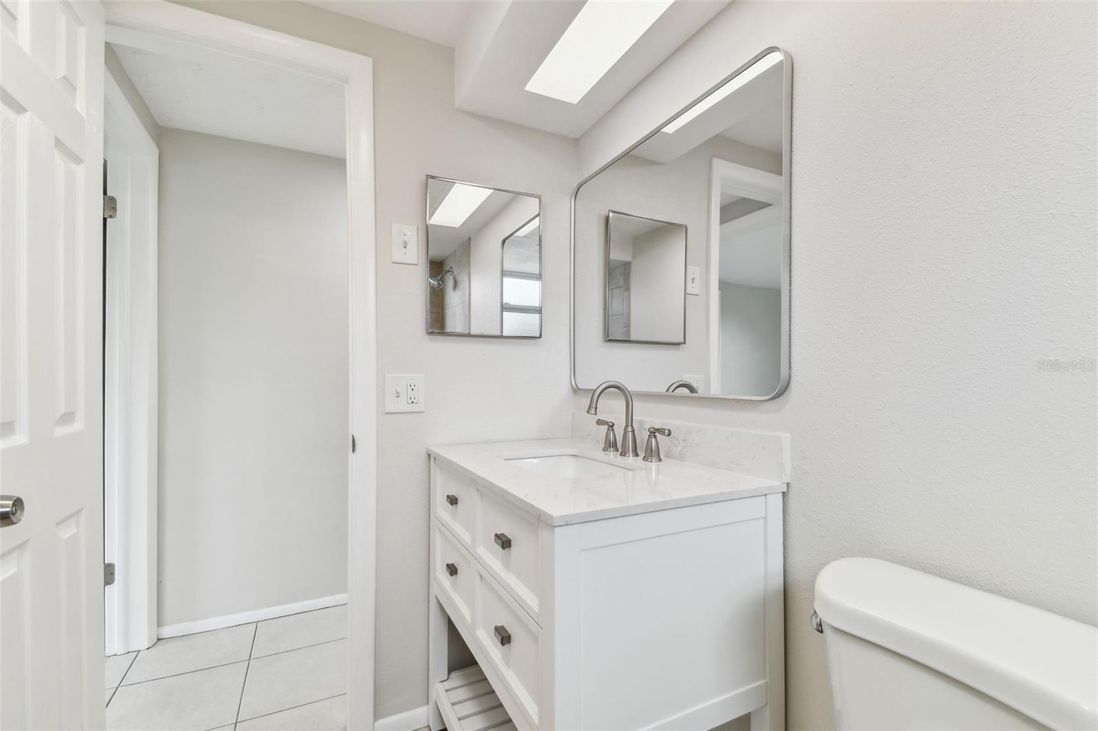 Image 18 of 56 For 4541 Daphne Street