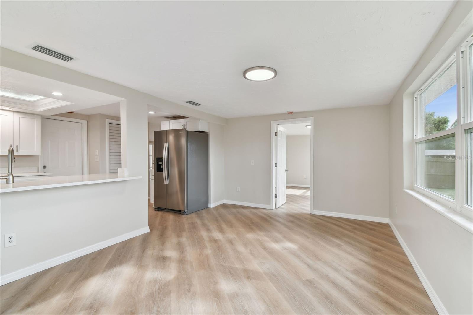 Image 36 of 56 For 4541 Daphne Street