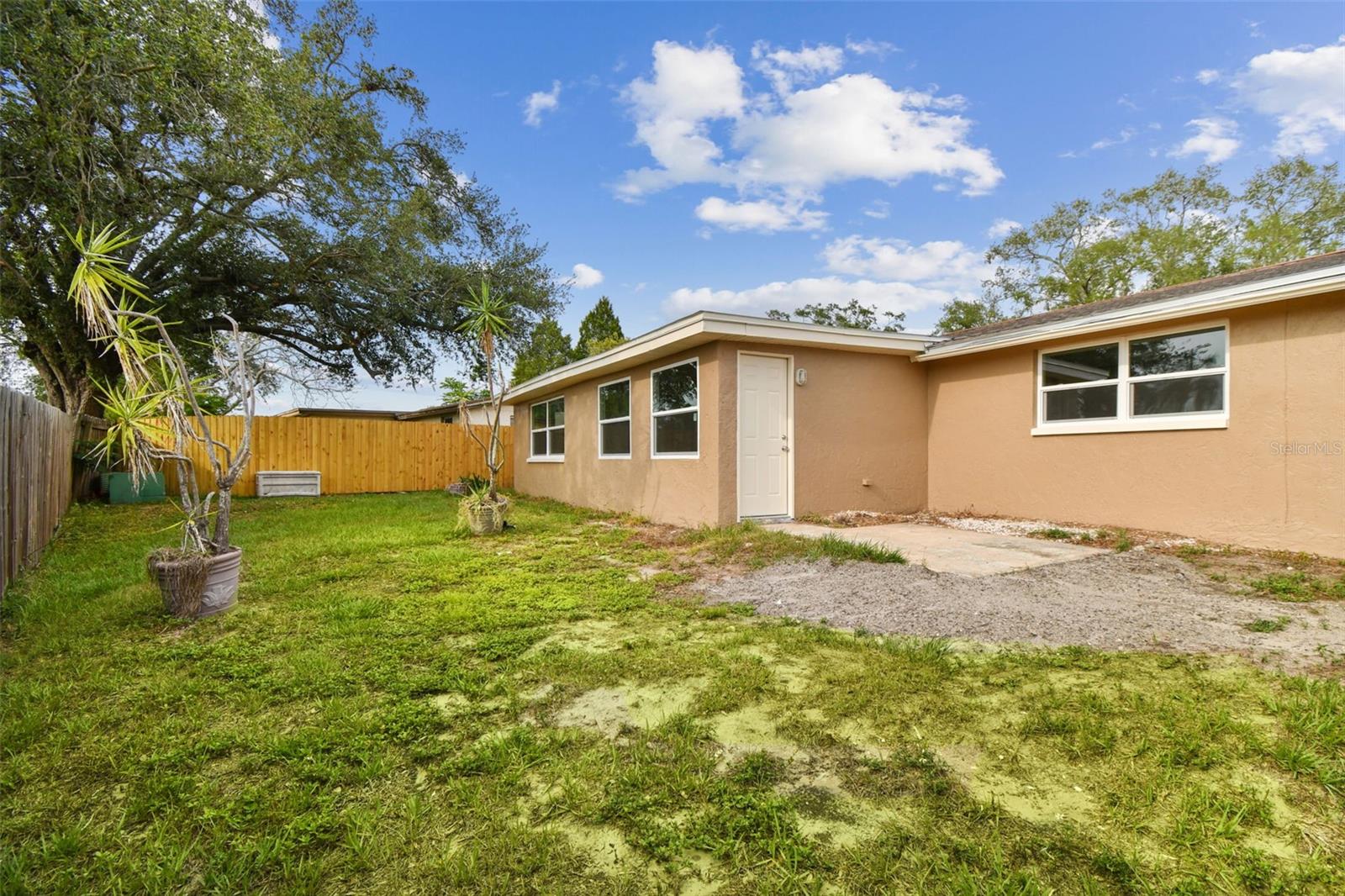 Image 44 of 56 For 4541 Daphne Street