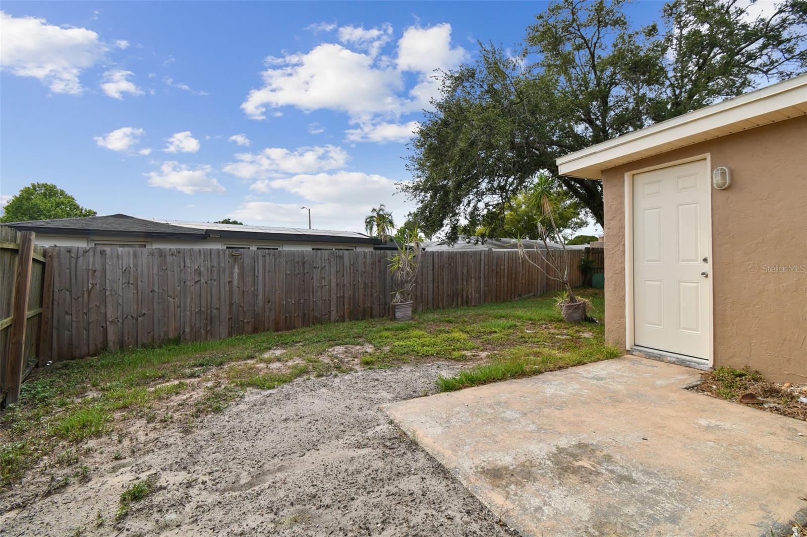 Image 47 of 56 For 4541 Daphne Street