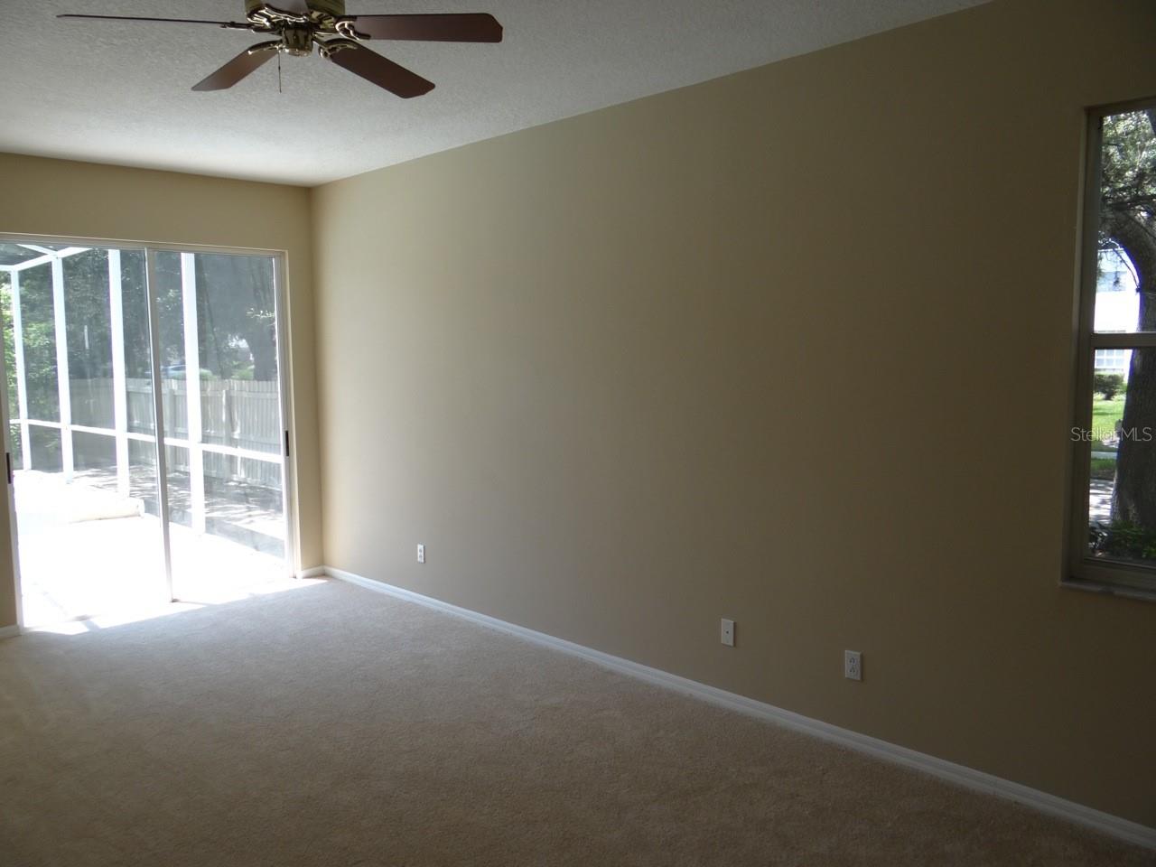 Image 15 of 18 For 17712 Hampshire Oak Drive