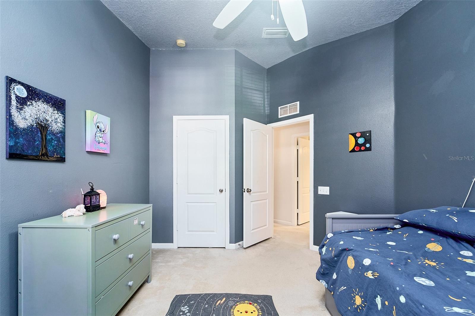 Image 29 of 43 For 5014 Pond Ridge Road