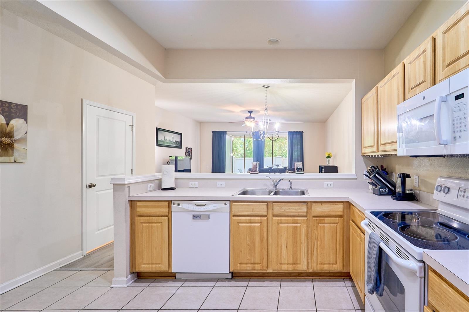 Image 9 of 43 For 5014 Pond Ridge Road