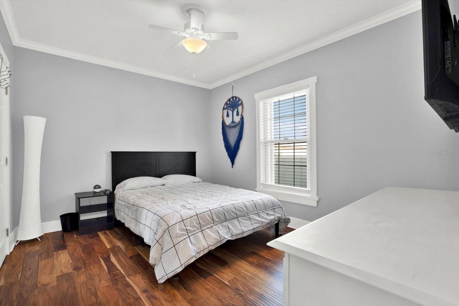 Image 20 of 32 For 15656 1st Street E