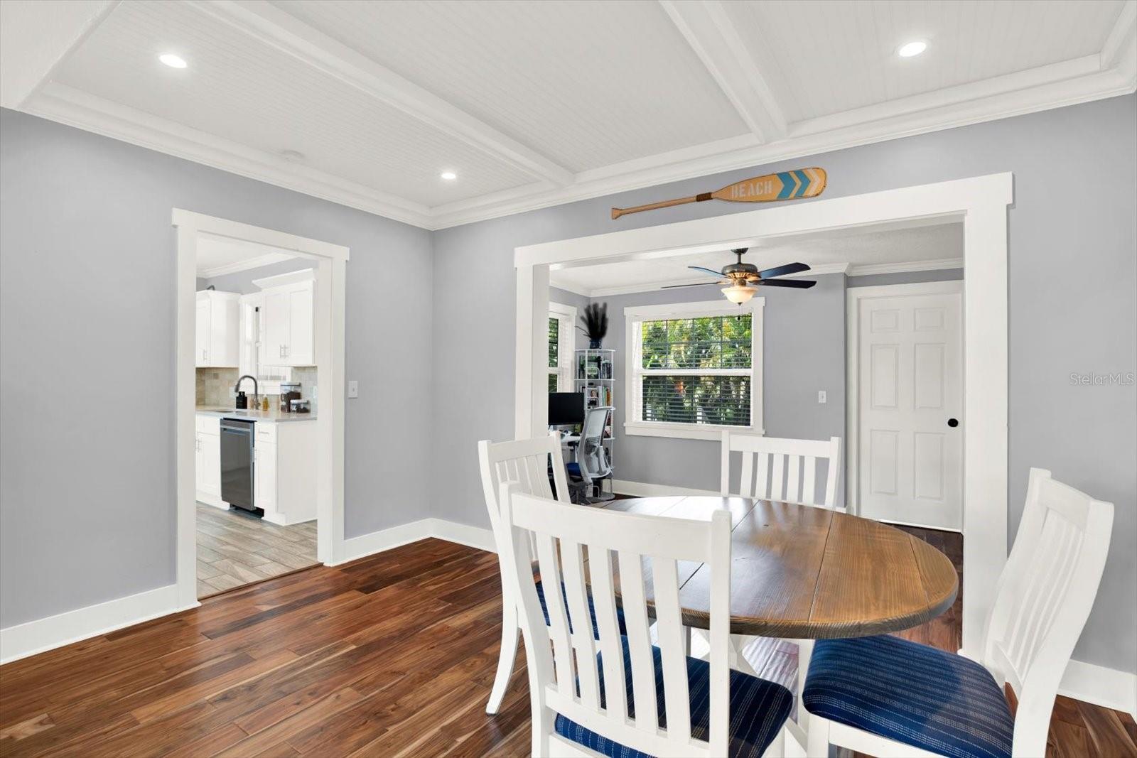 Image 6 of 32 For 15656 1st Street E