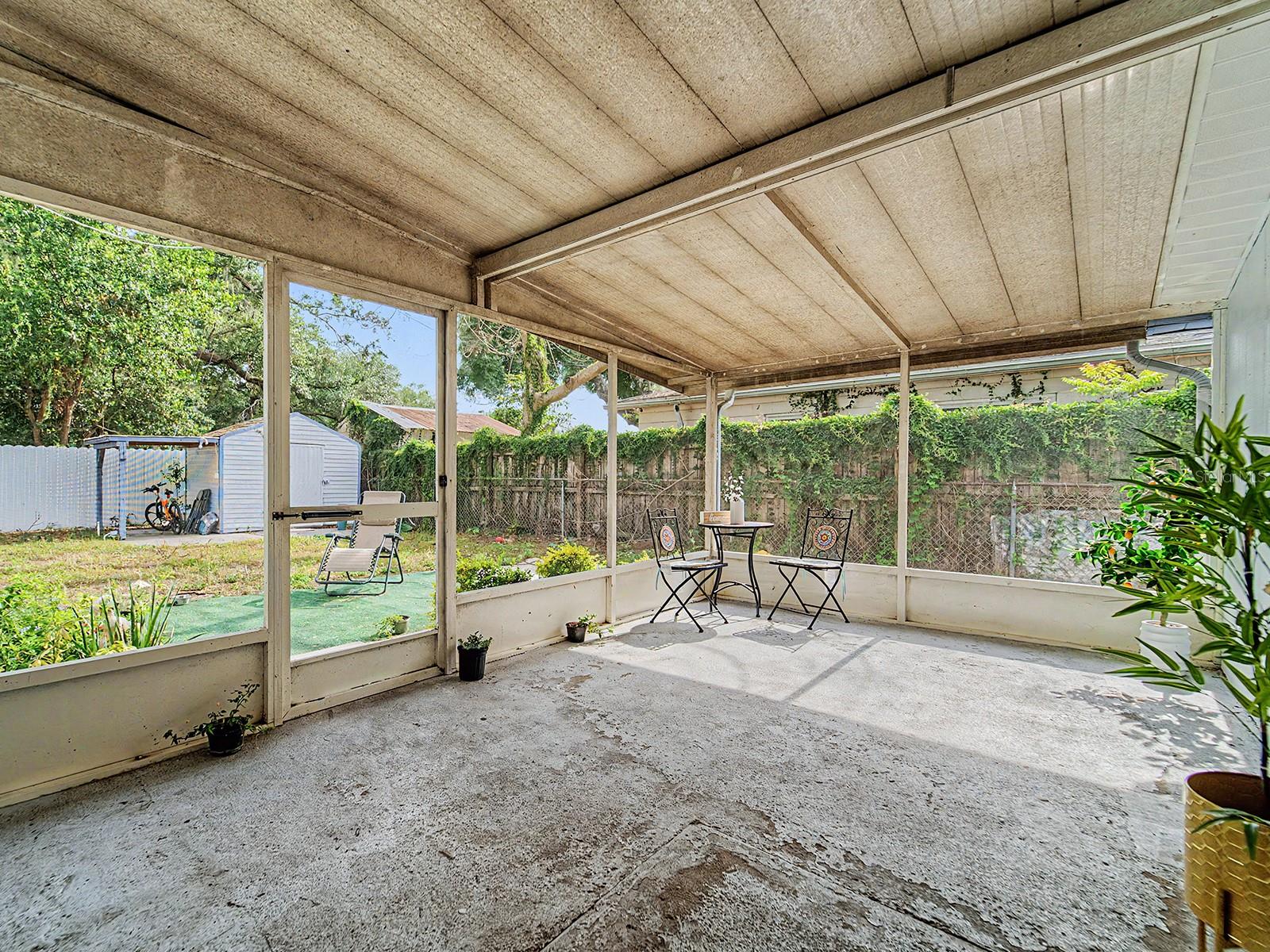 Image 31 of 47 For 609 Fairmont Drive