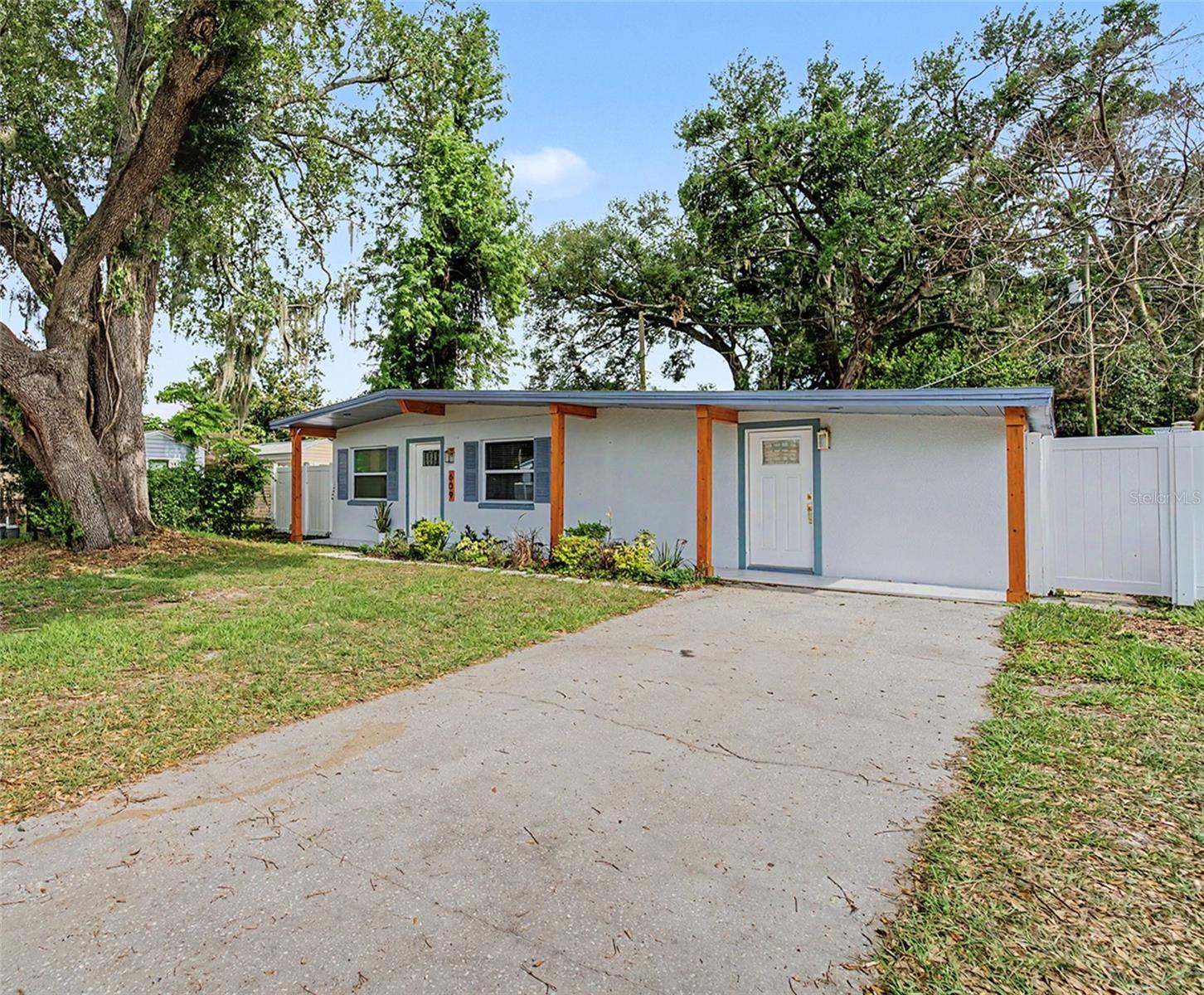 Image 33 of 47 For 609 Fairmont Drive