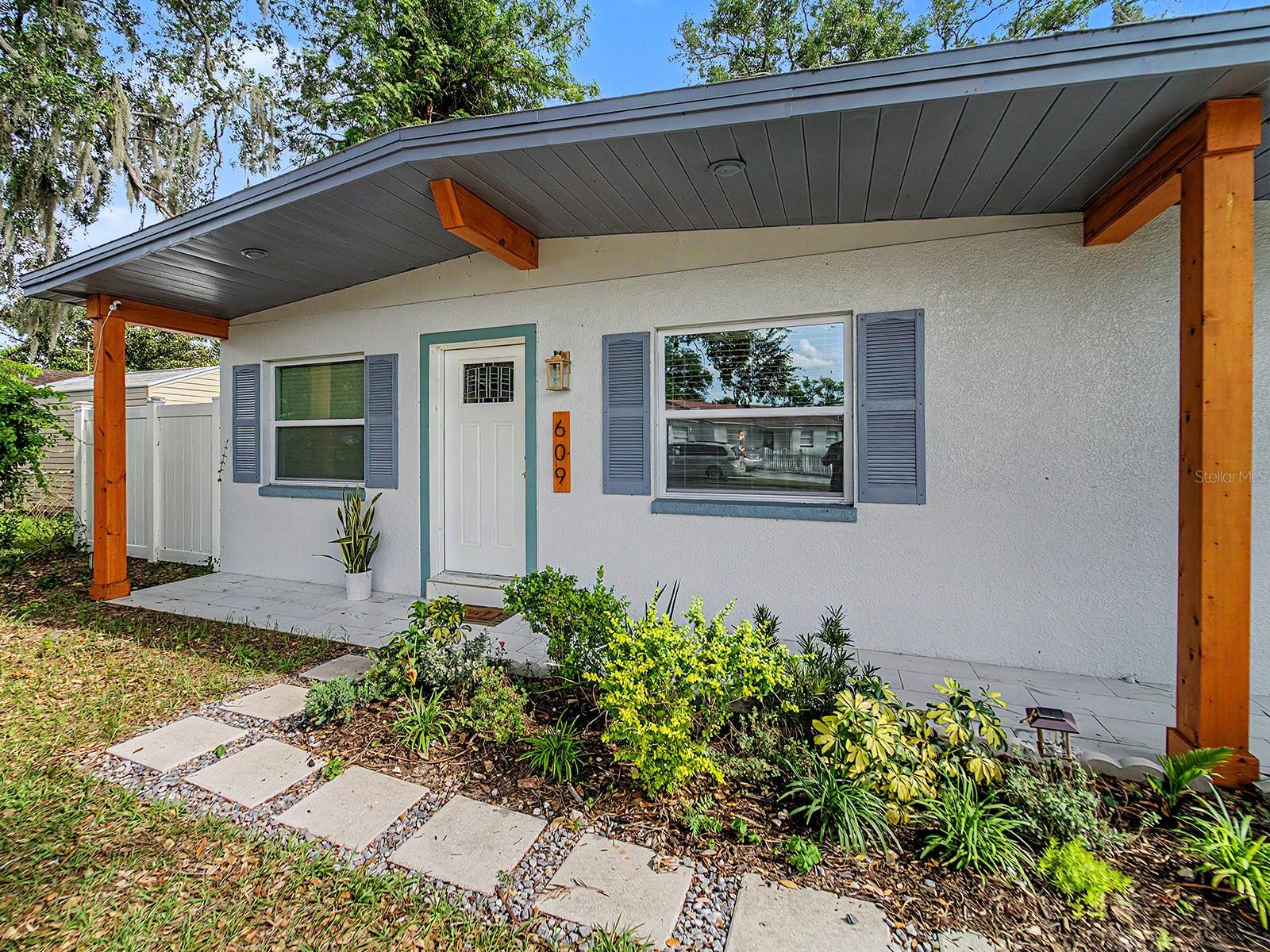 Image 7 of 47 For 609 Fairmont Drive