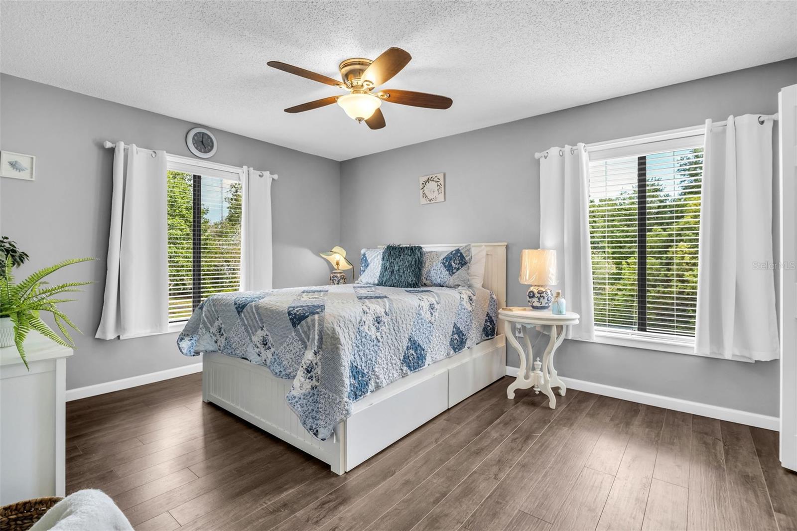 Image 17 of 32 For 2642 Pine Ridge Way S G2