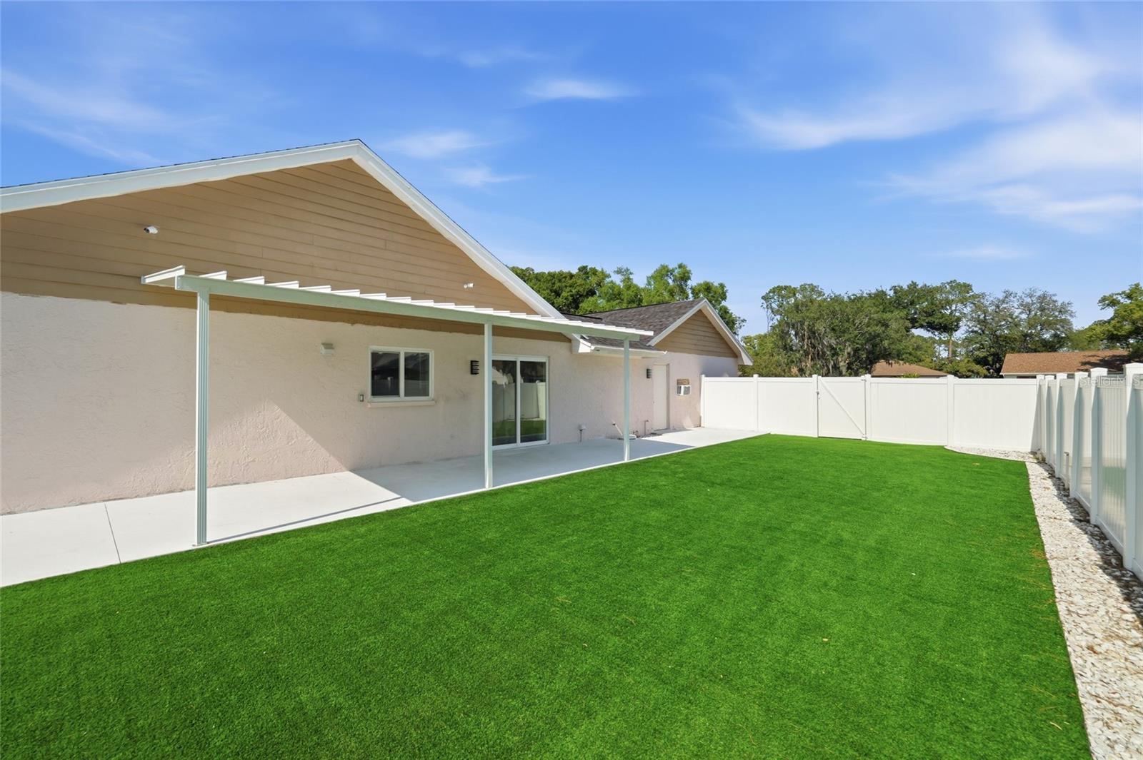 Image 36 of 51 For 11807 Nicklaus Circle