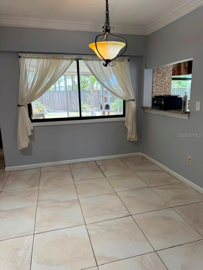 Image 8 of 26 For 10617 Fairfield Village Drive