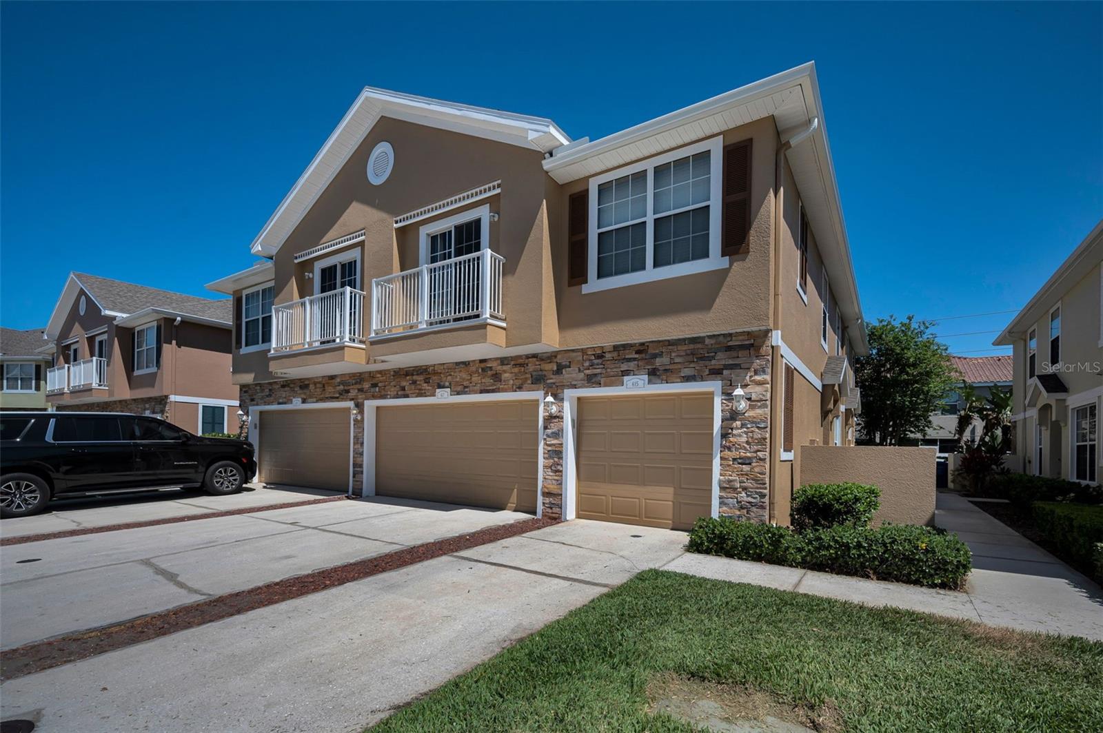 Details for 617 52nd Avenue N, ST PETERSBURG, FL 33703