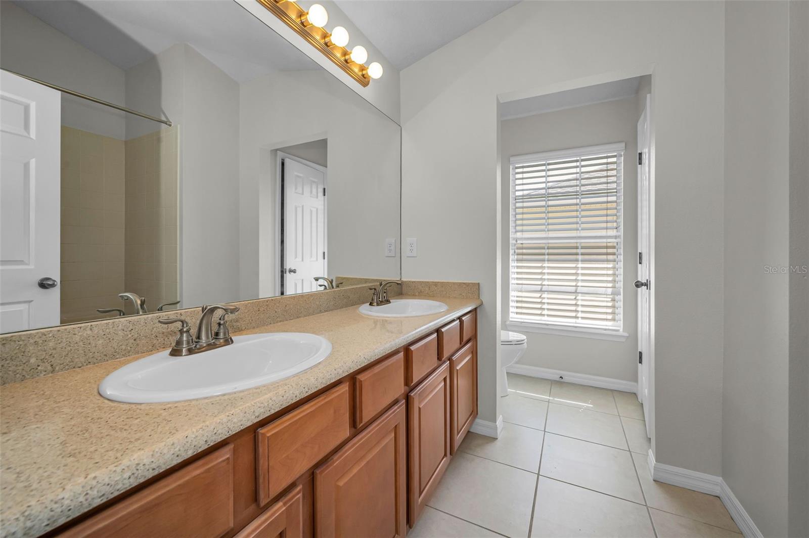 Image 34 of 66 For 617 52nd Avenue N