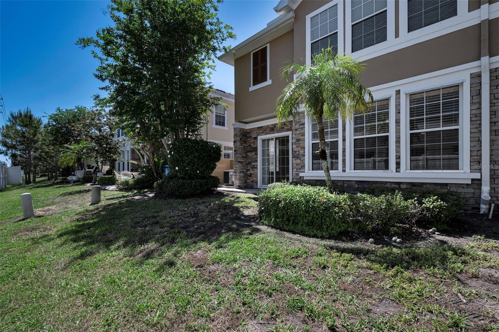 Image 41 of 66 For 617 52nd Avenue N