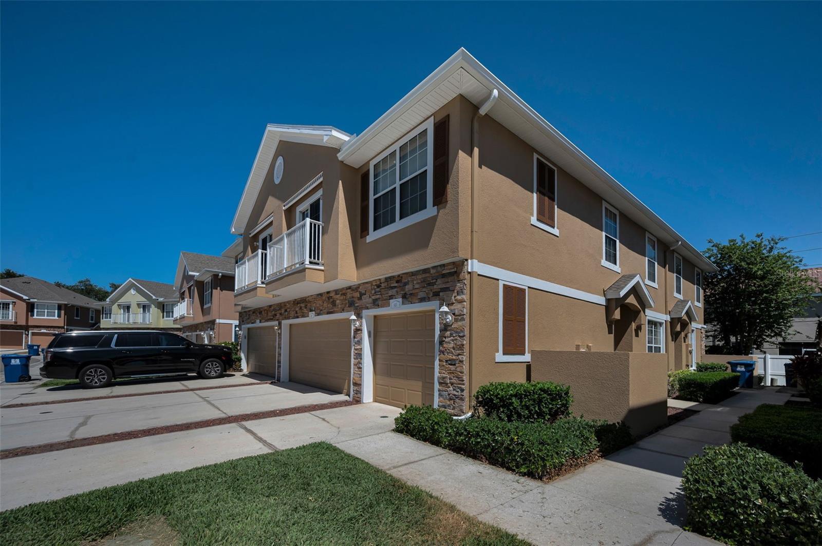 Image 7 of 66 For 617 52nd Avenue N
