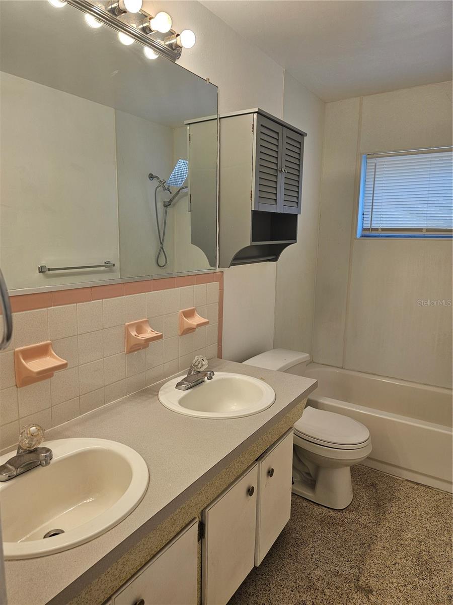 Image 6 of 7 For 8775 58th Street N