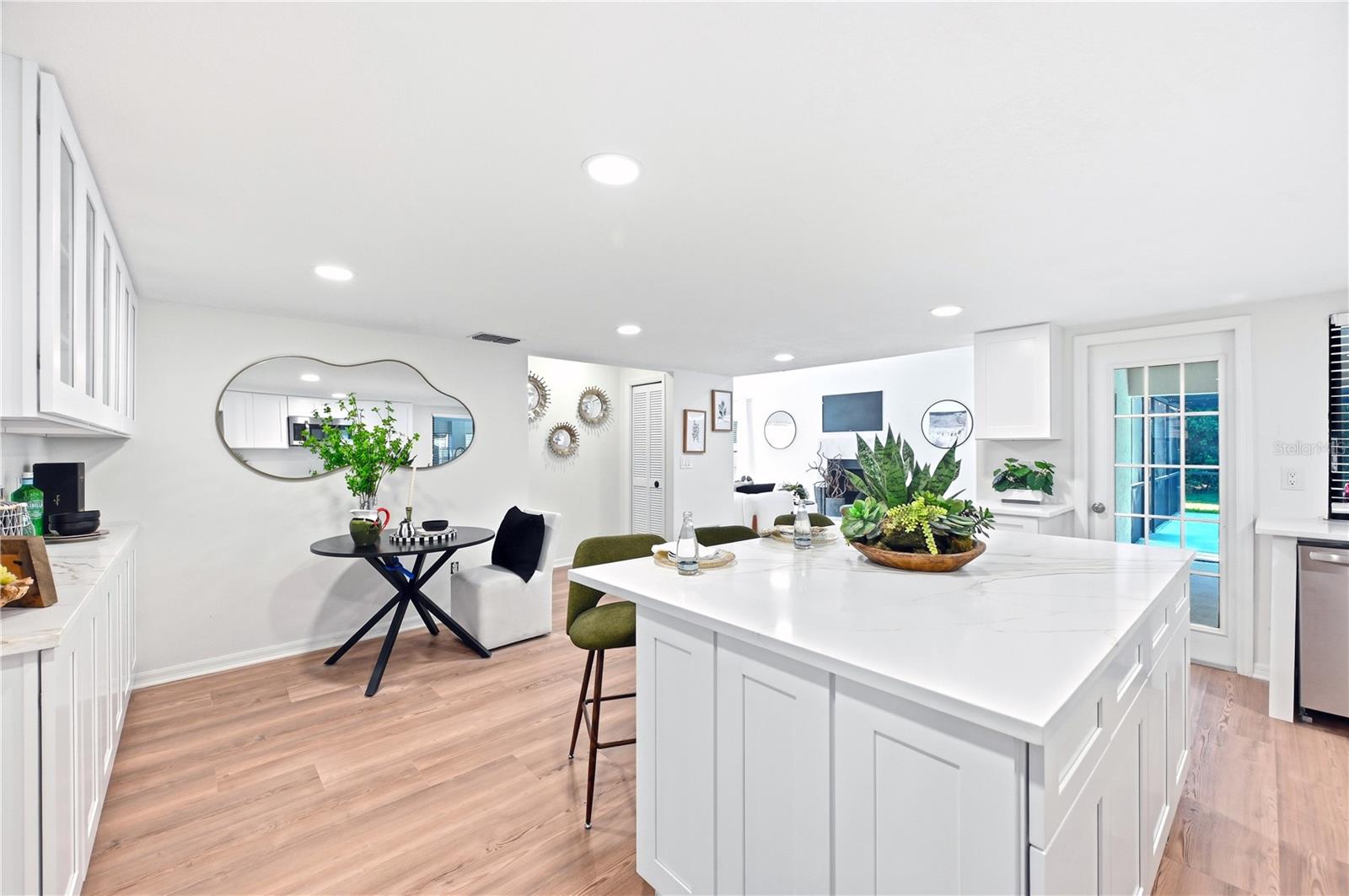 Image 23 of 24 For 14164 Fennsbury Drive