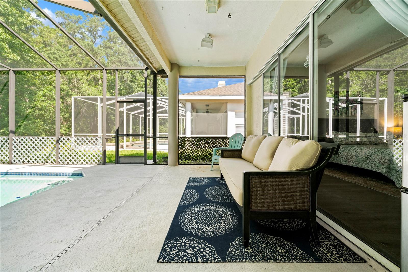 Image 14 of 49 For 29520 Forest Glen Drive