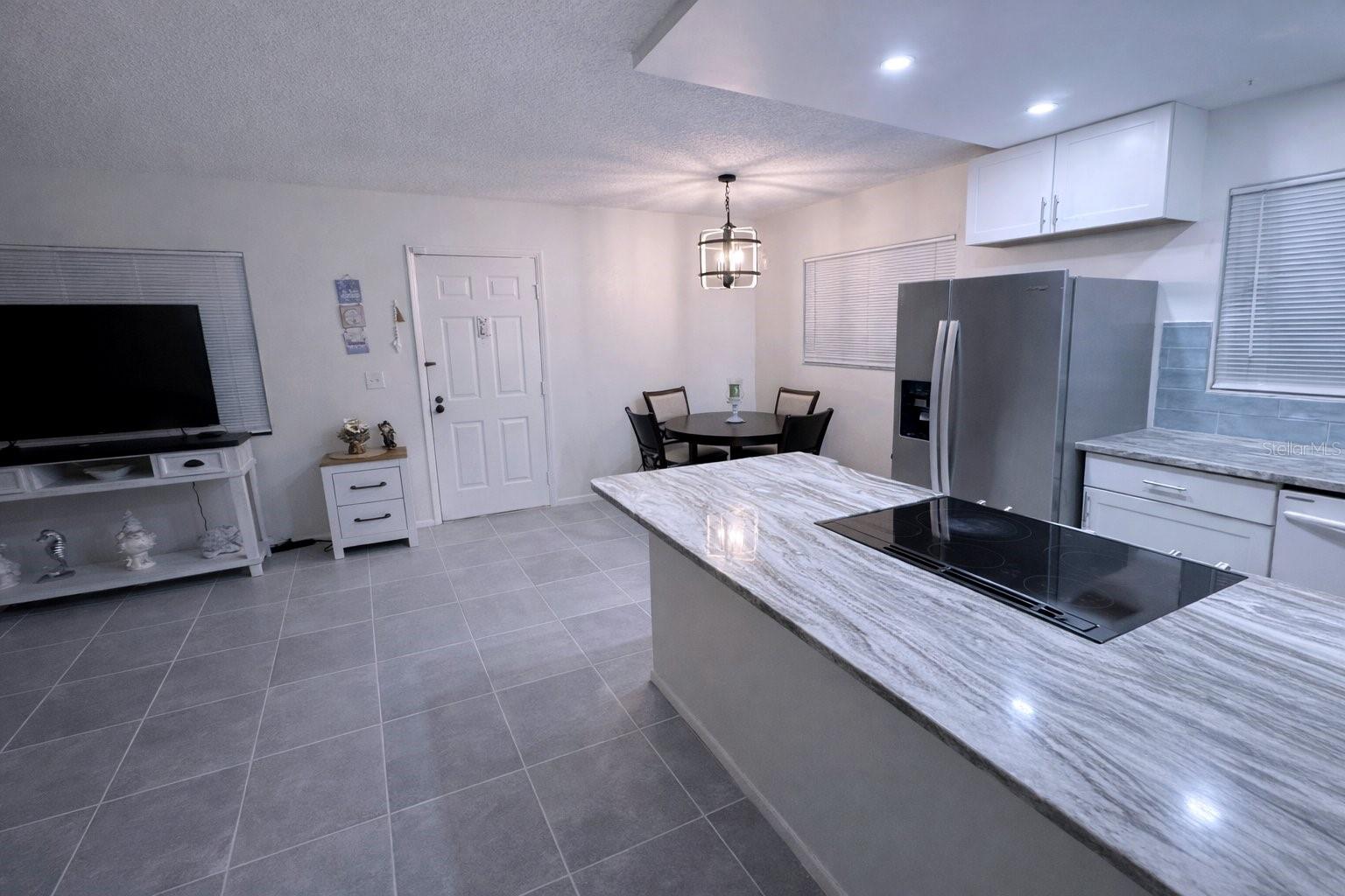 Image 6 of 15 For 3300 Fox Chase Circle N 229