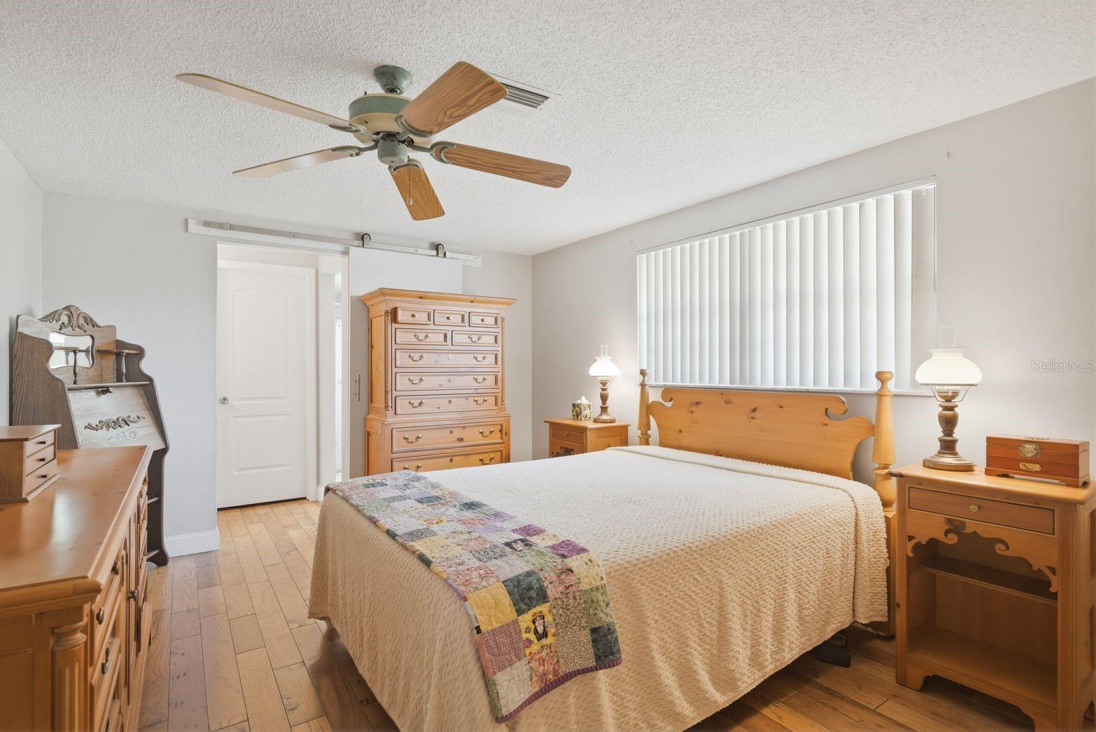 Image 22 of 46 For 12802 Ironwood Circle