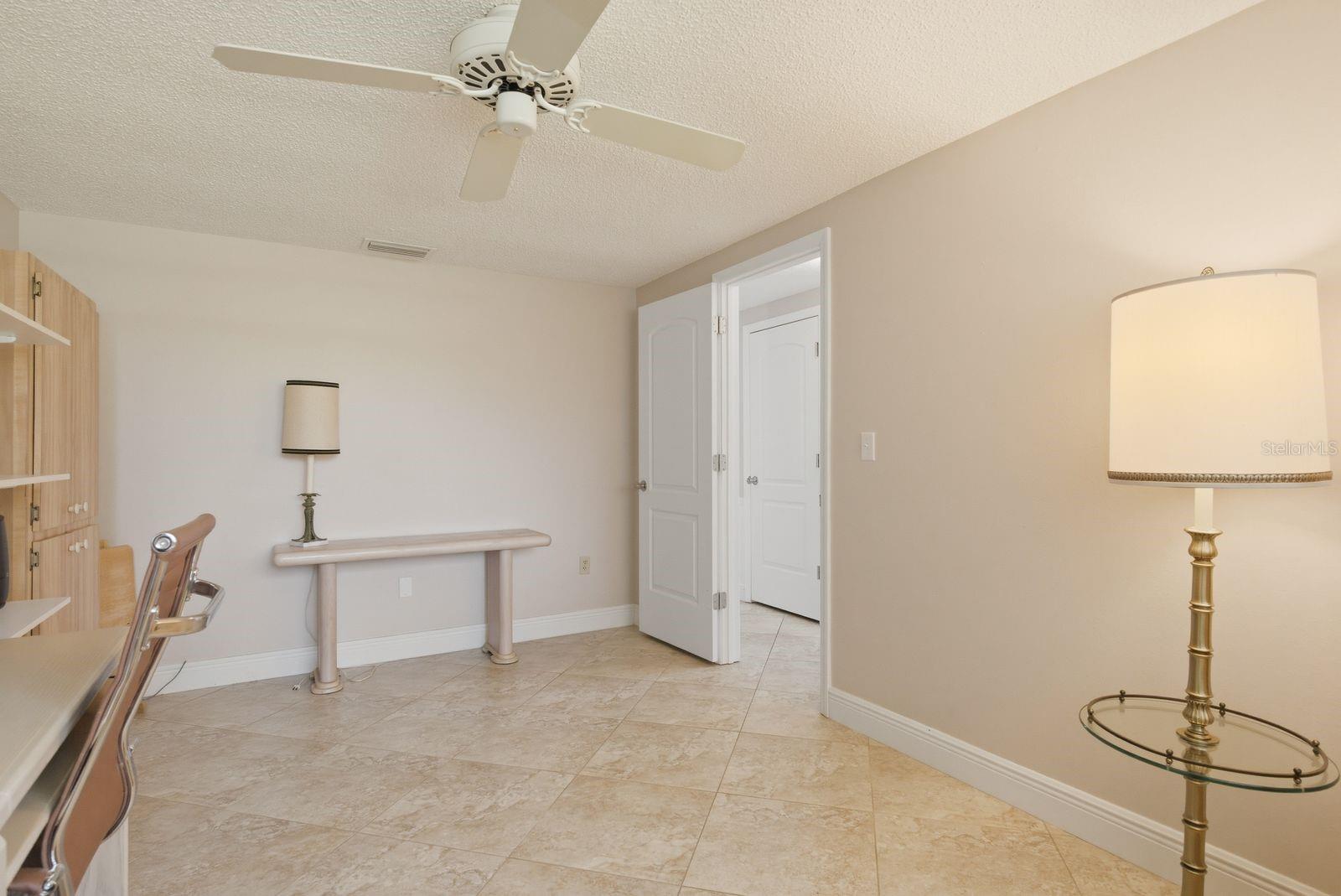 Image 26 of 46 For 12802 Ironwood Circle