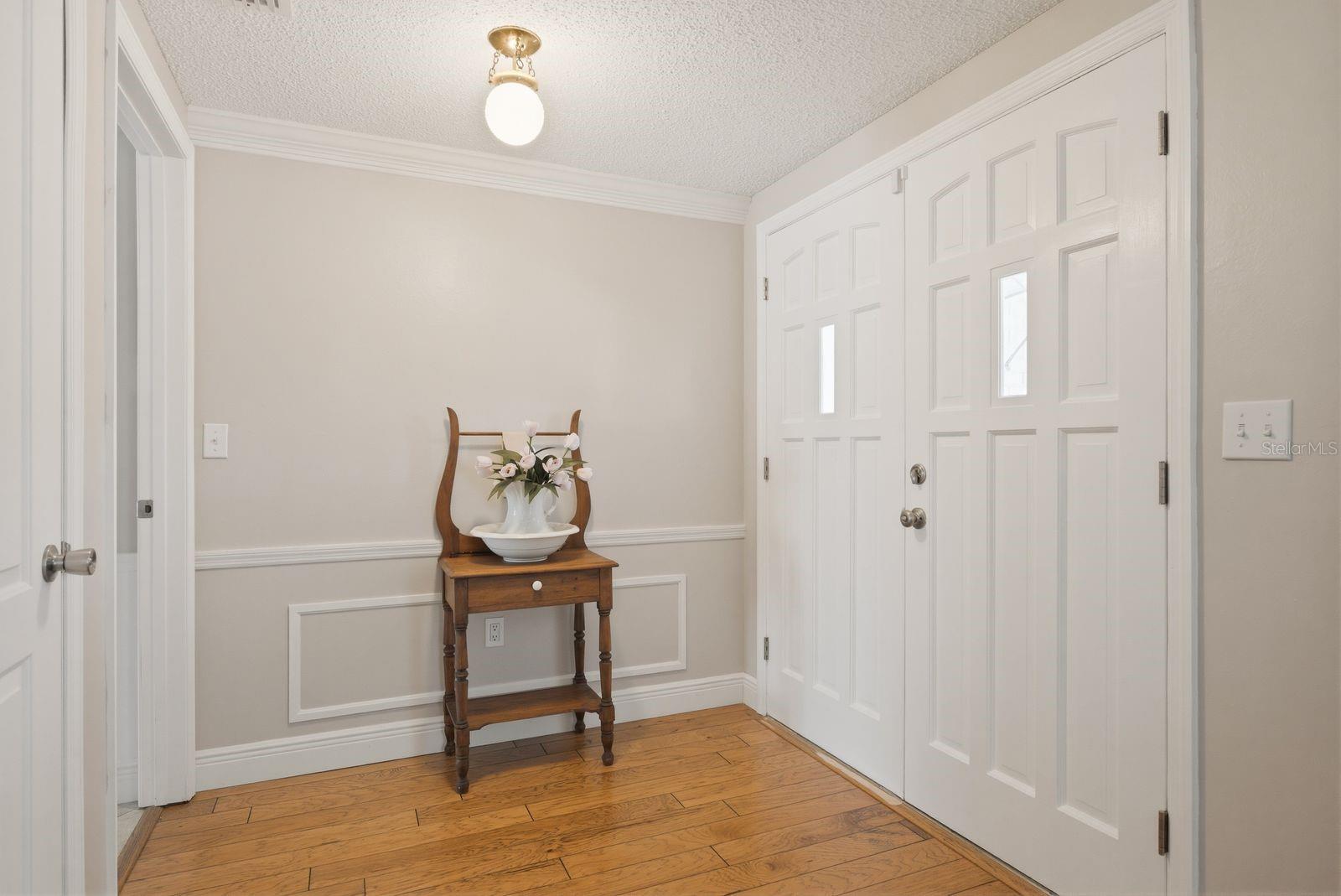 Image 5 of 46 For 12802 Ironwood Circle