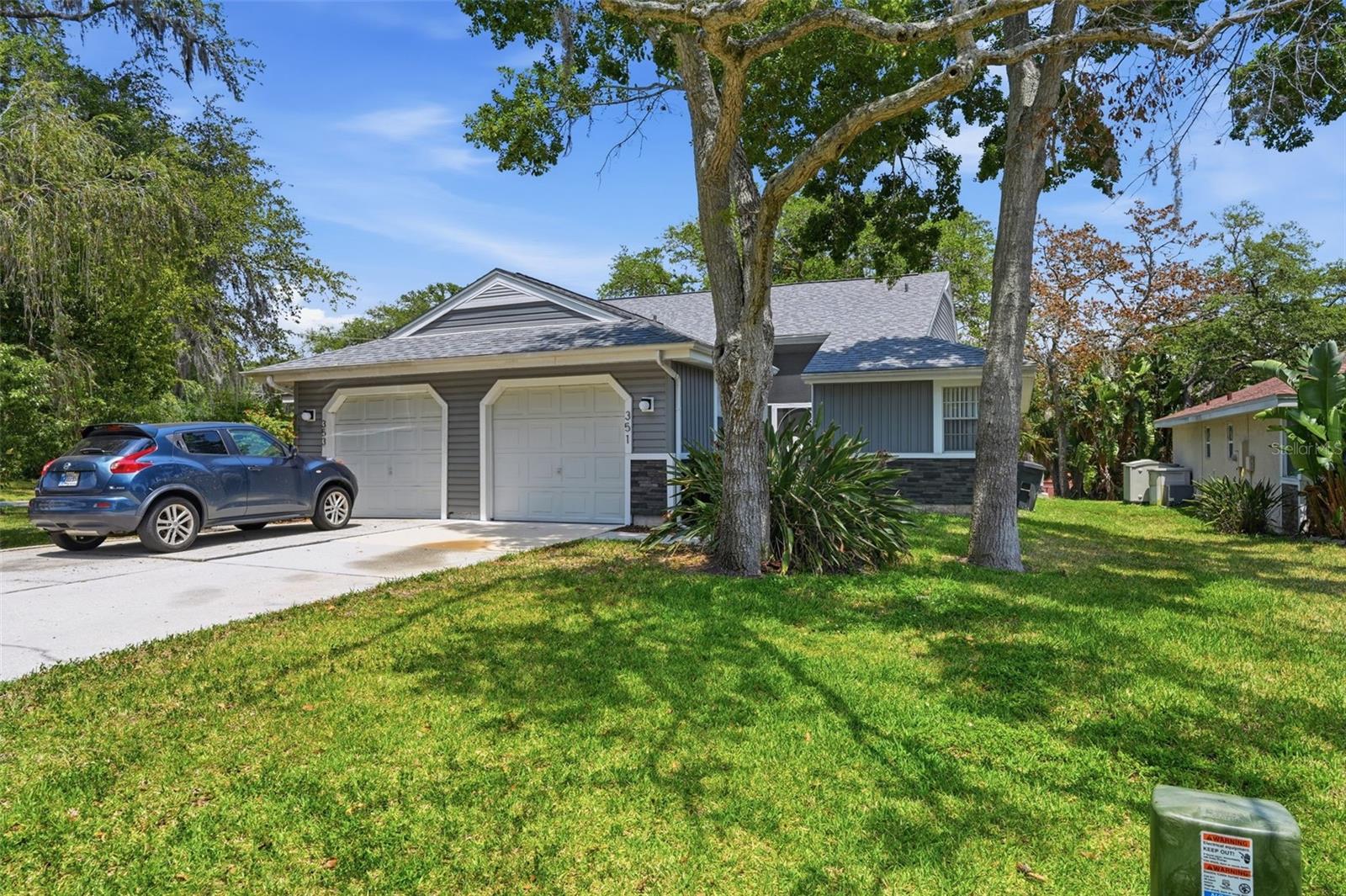 Image 4 of 51 For 351 Ixora Drive 61