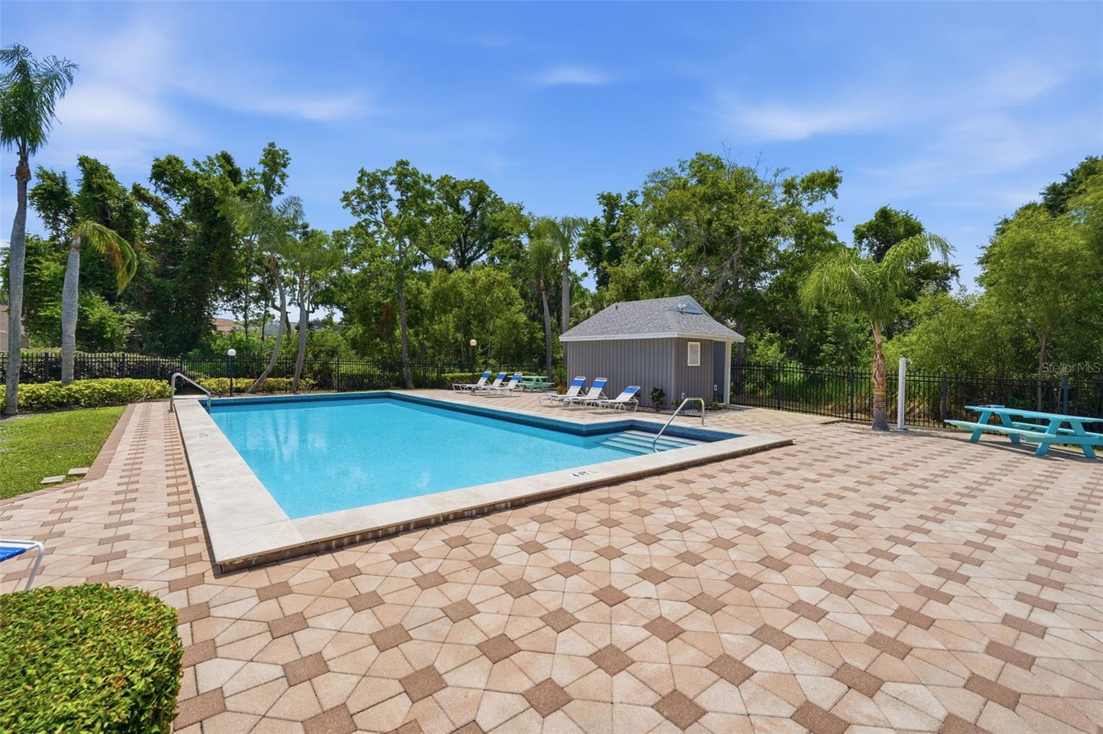 Image 49 of 51 For 351 Ixora Drive 61