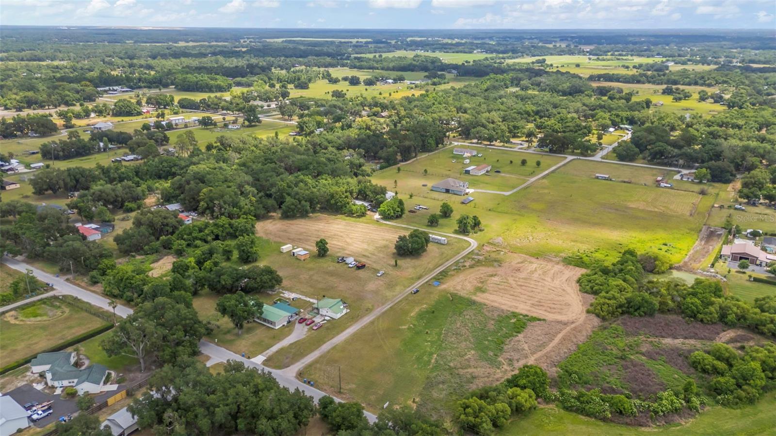 Image 10 of 13 For 6108 Farm Acres Way