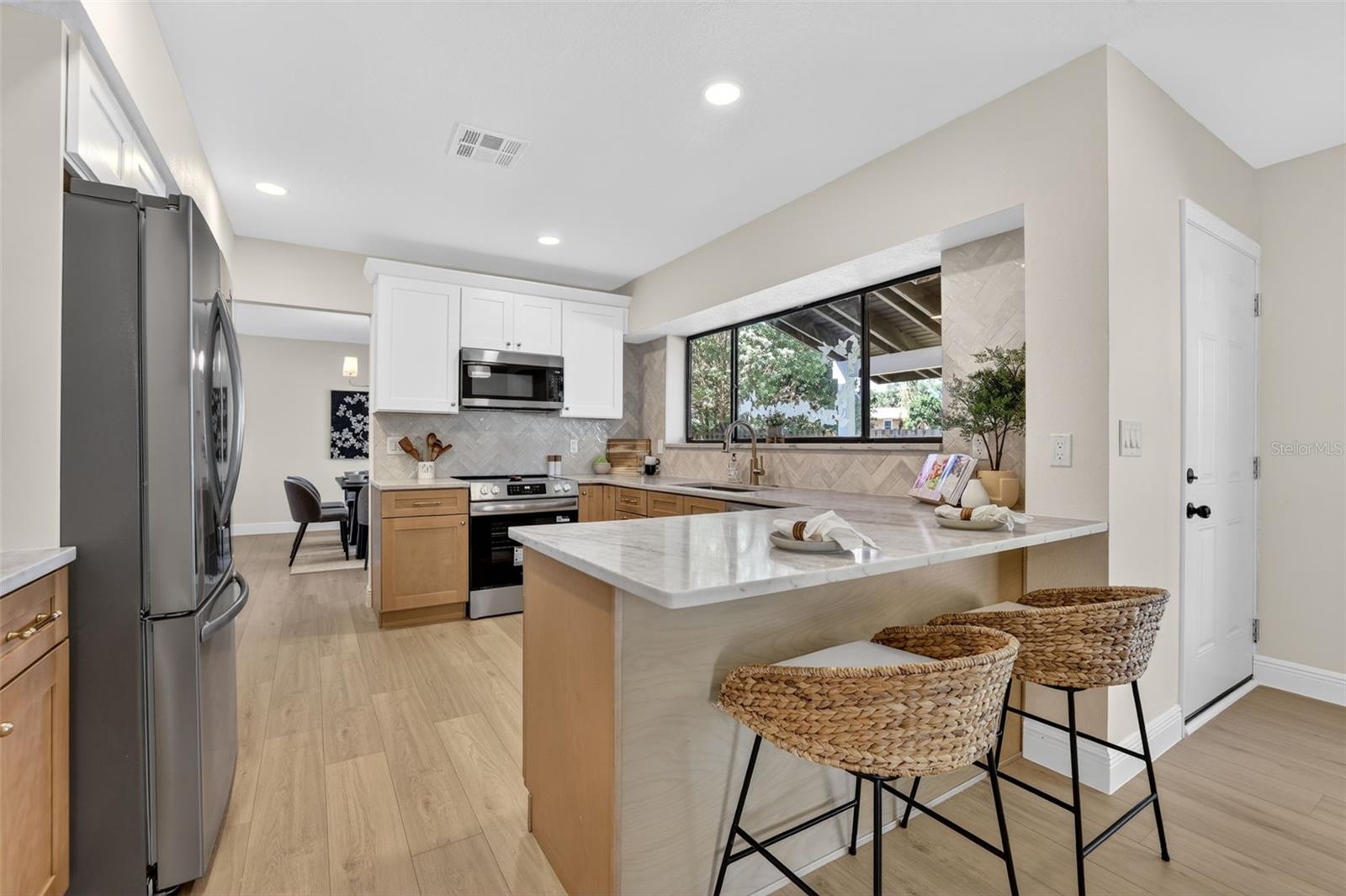 Image 16 of 46 For 4404 Carrollwood Village Drive