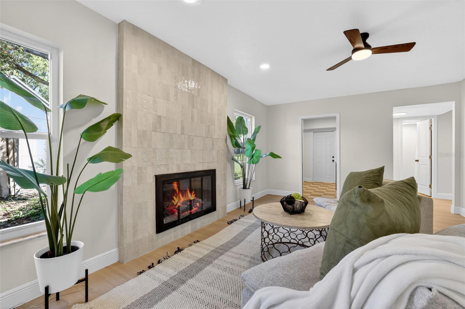 Image 18 of 46 For 4404 Carrollwood Village Drive