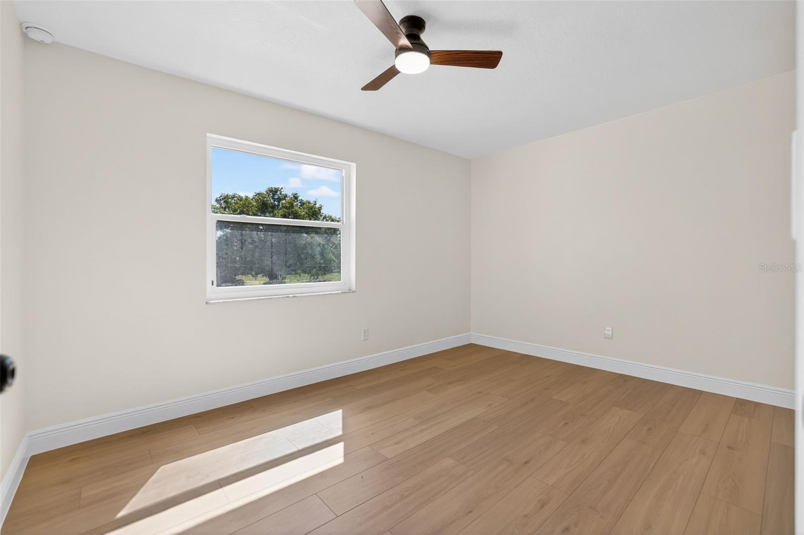 Image 36 of 46 For 4404 Carrollwood Village Drive