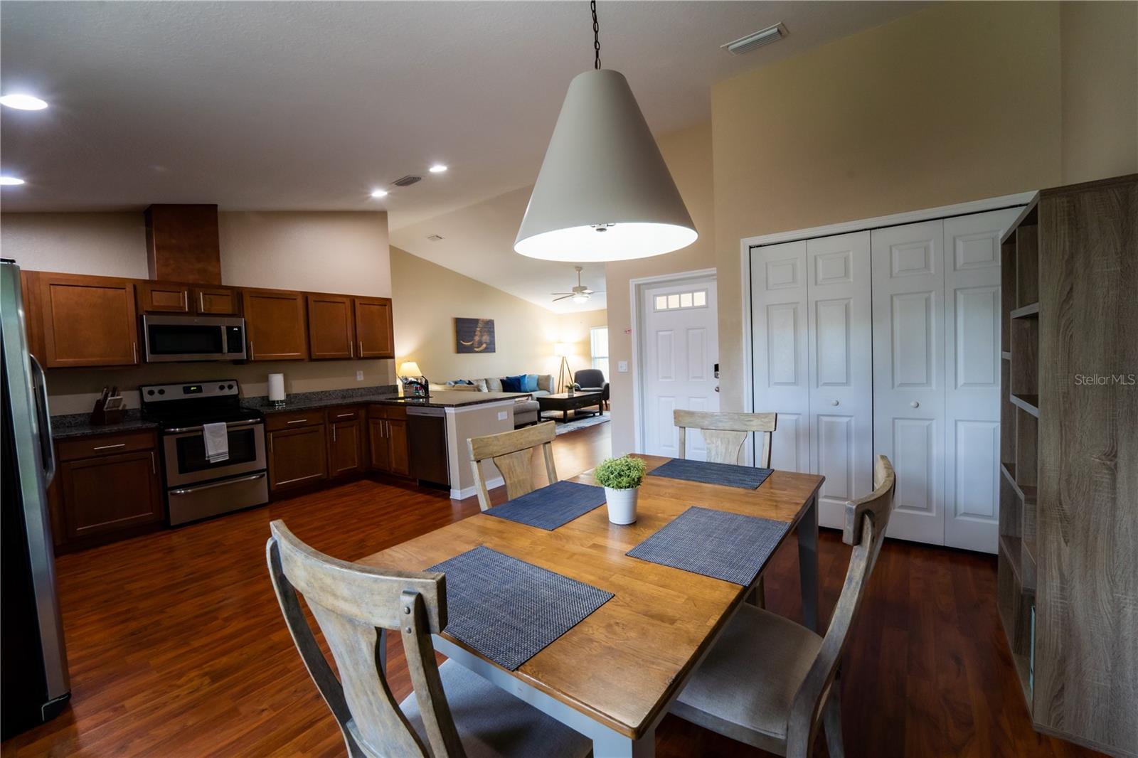 Image 20 of 50 For 9621 46th Street