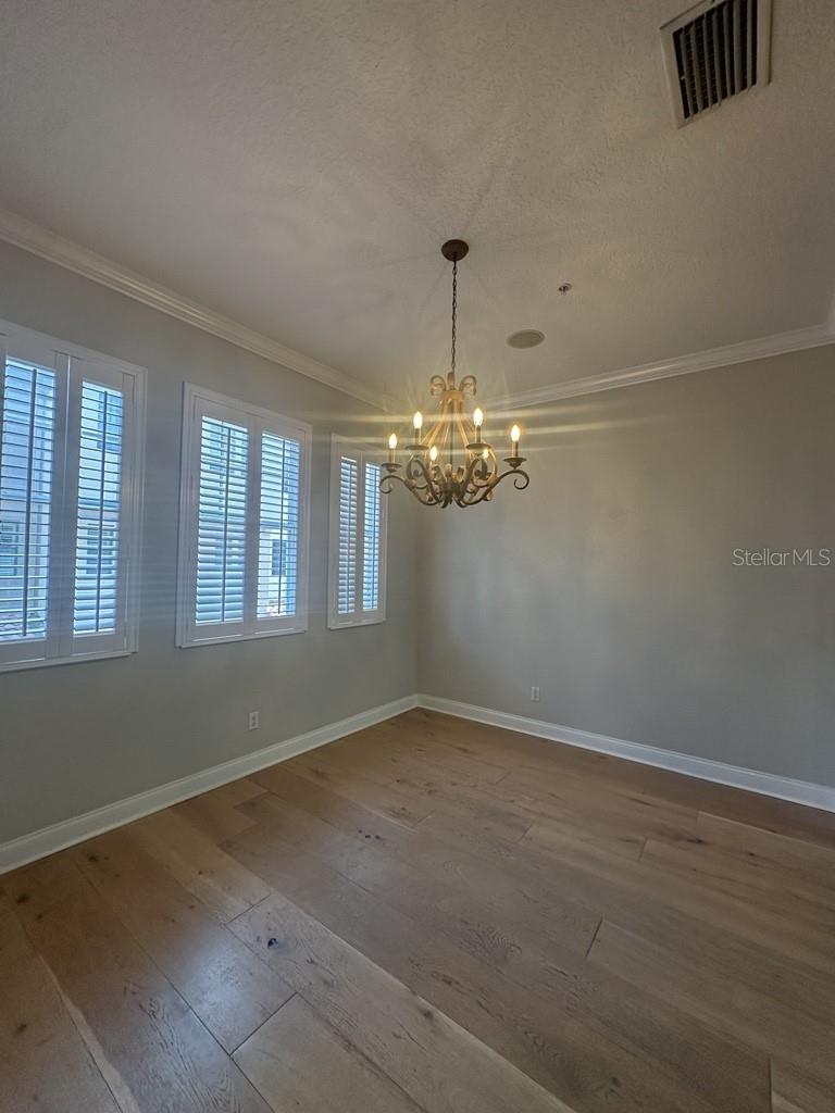Image 19 of 36 For 6030 Printery Street 104