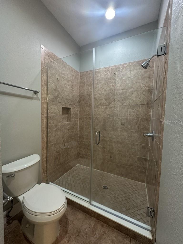 Image 25 of 36 For 6030 Printery Street 104