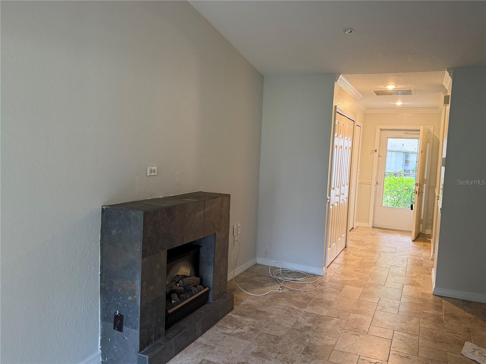 Image 10 of 16 For 3724 River Oaks Ct