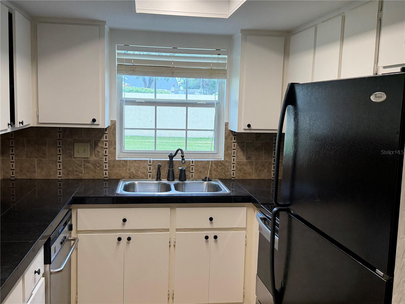Image 5 of 16 For 3724 River Oaks Ct