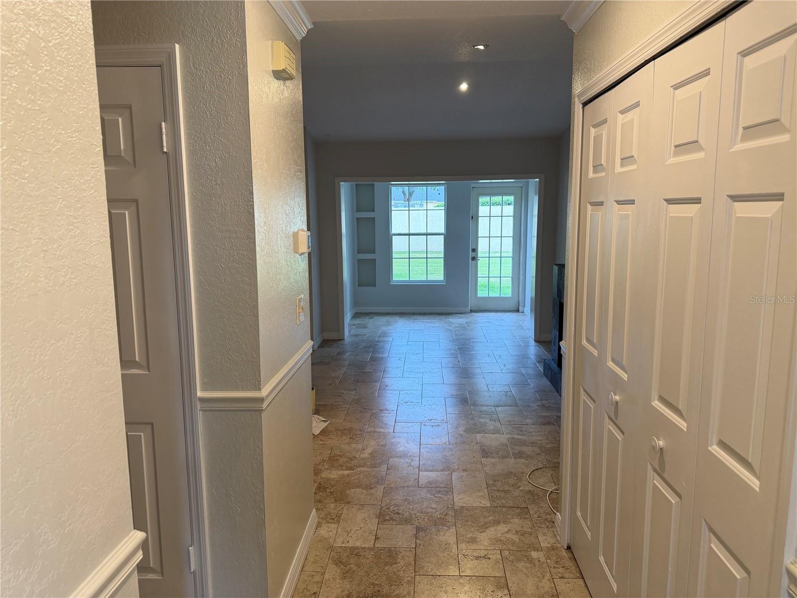 Image 8 of 16 For 3724 River Oaks Ct