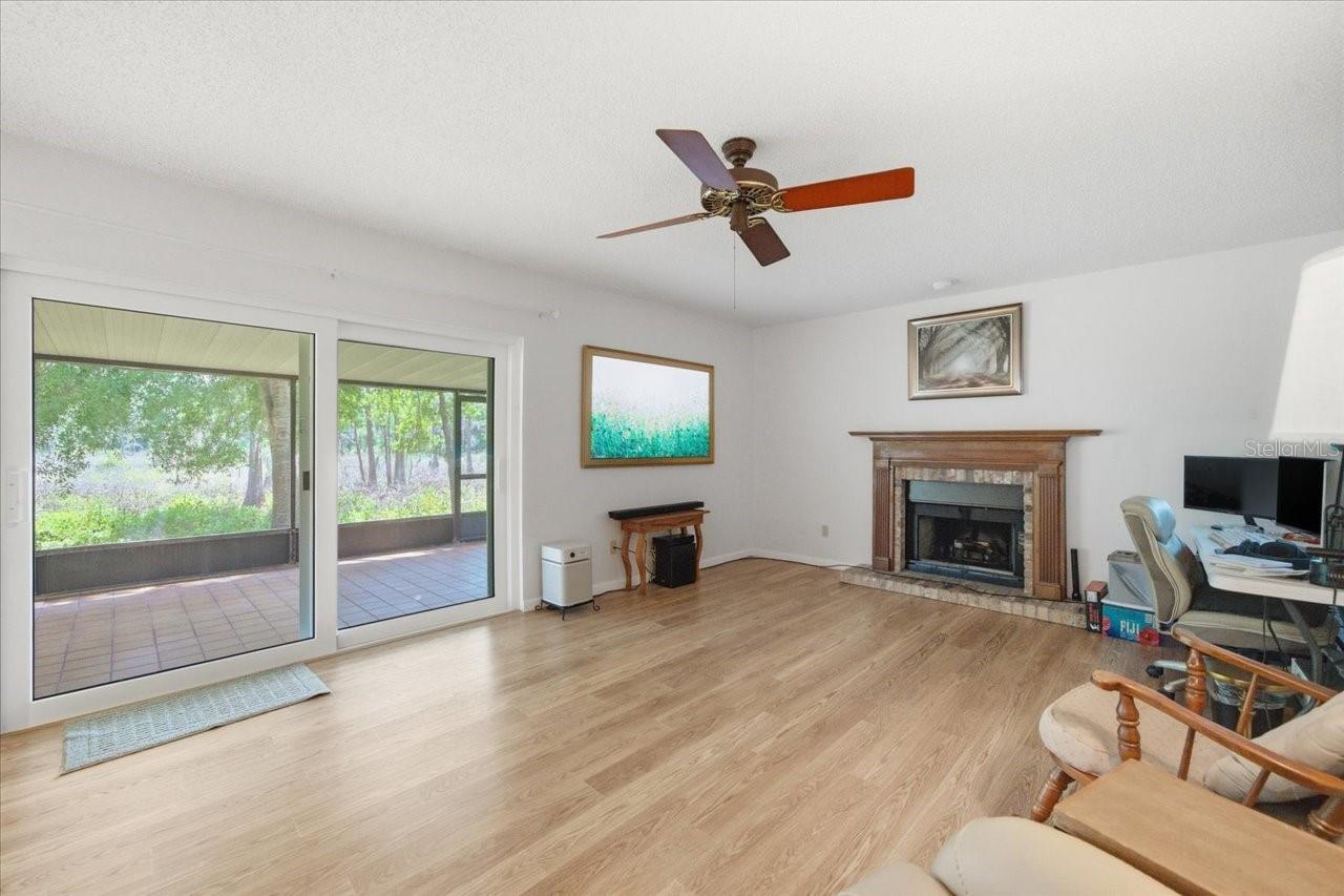 Image 15 of 36 For 2804 Palamore Drive