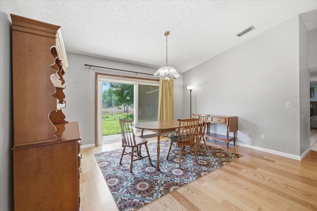 Image 7 of 36 For 2804 Palamore Drive