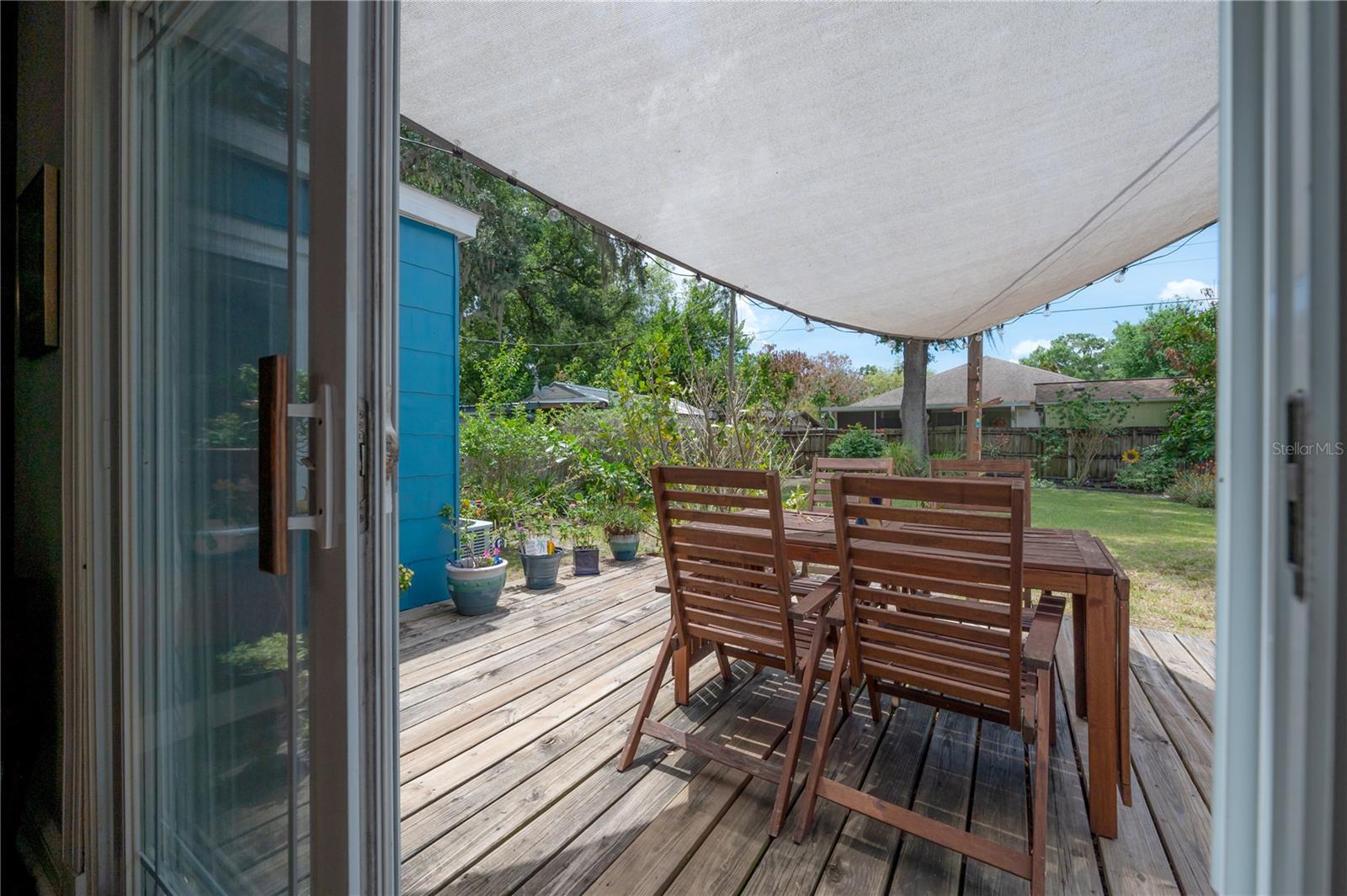 Listing photo id 36 for 912 Cornelius Avenue