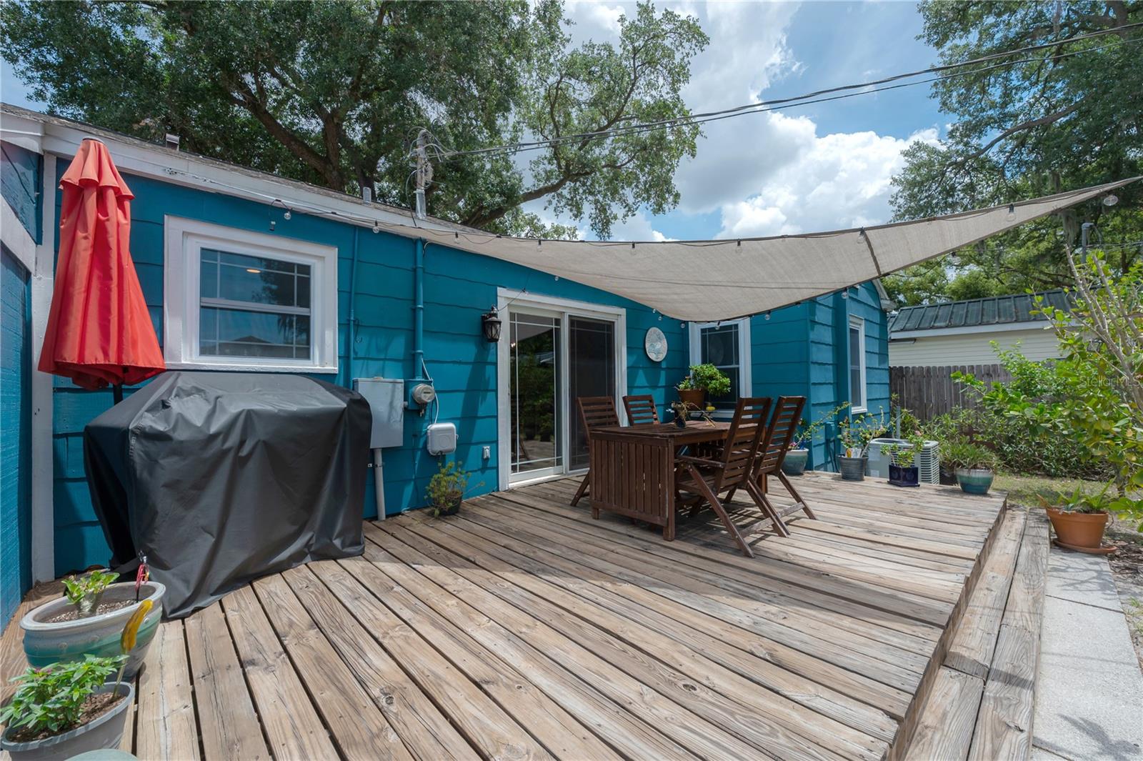 Listing photo id 39 for 912 Cornelius Avenue